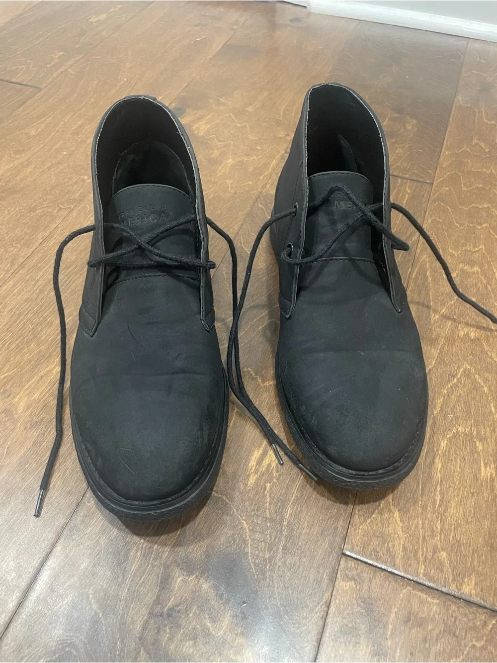 Perry Ellis Black Chukka Boots